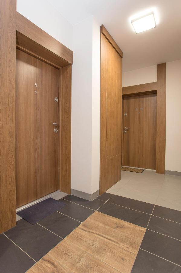 Urban Jungle - Grey Apartment Bialystok Ngoại thất bức ảnh