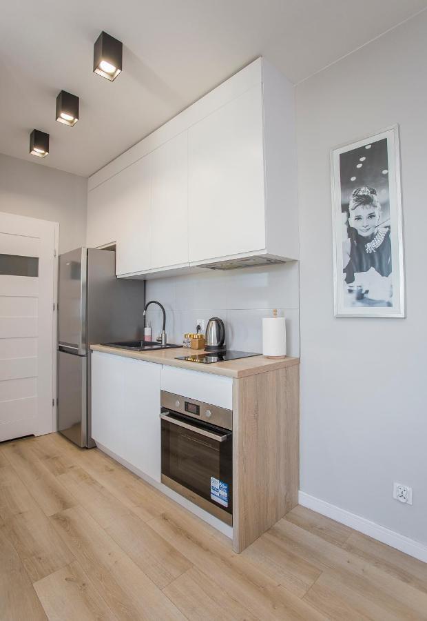 Urban Jungle - Grey Apartment Bialystok Ngoại thất bức ảnh