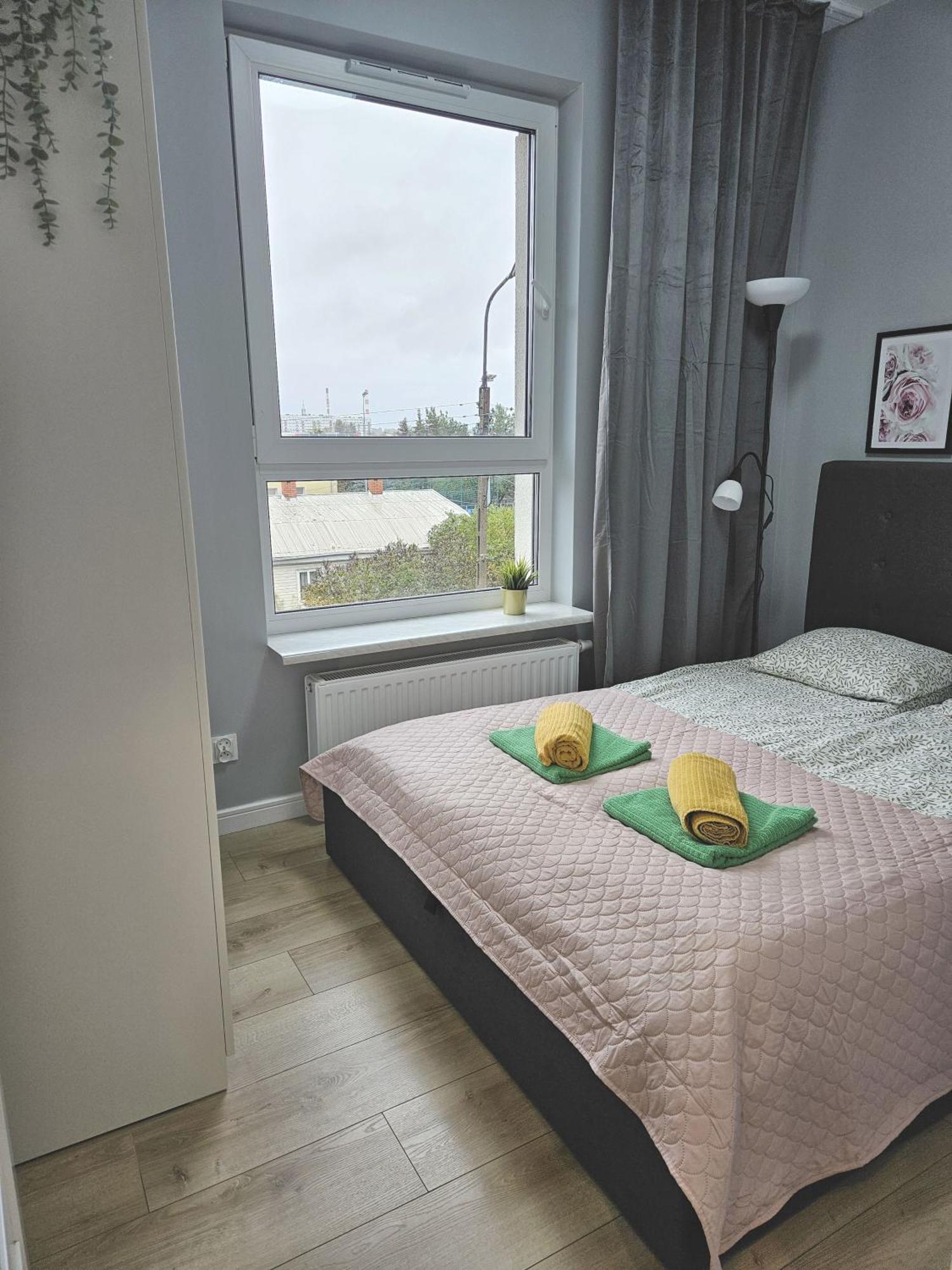 Urban Jungle - Grey Apartment Bialystok Ngoại thất bức ảnh